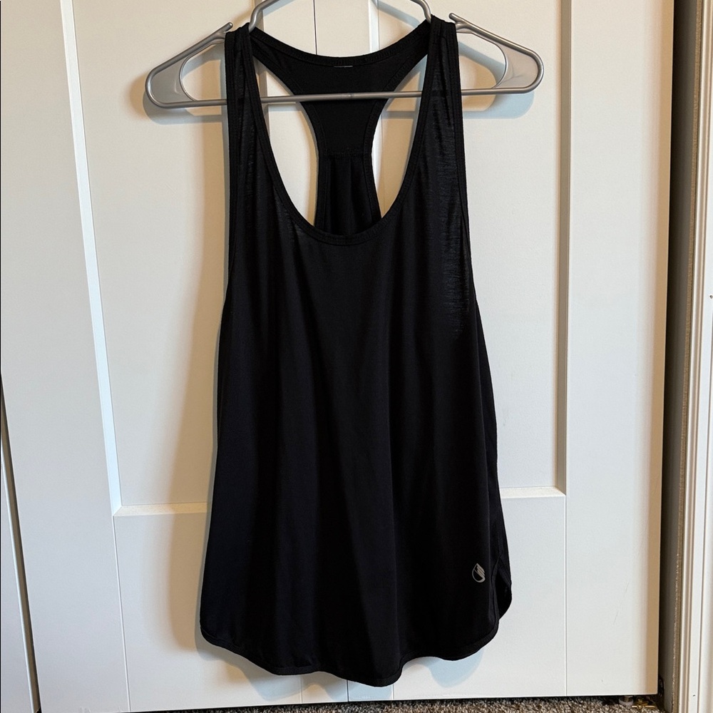 Black Sleeveless Women's Top